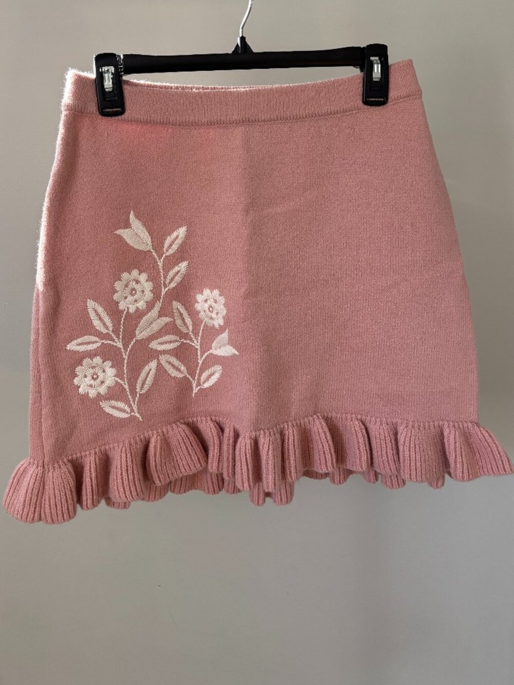 Mable Pink Knit Mini Skirt with Floral Embroidery Large NWT